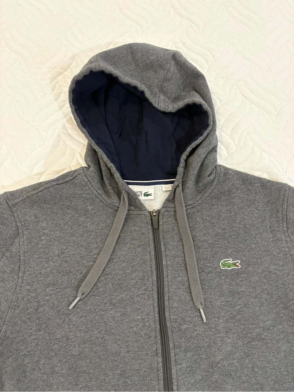 Lacoste excellent pre